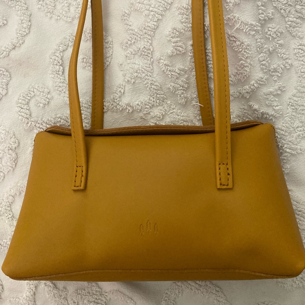 Portland Leather Amelie bag in Sunflower